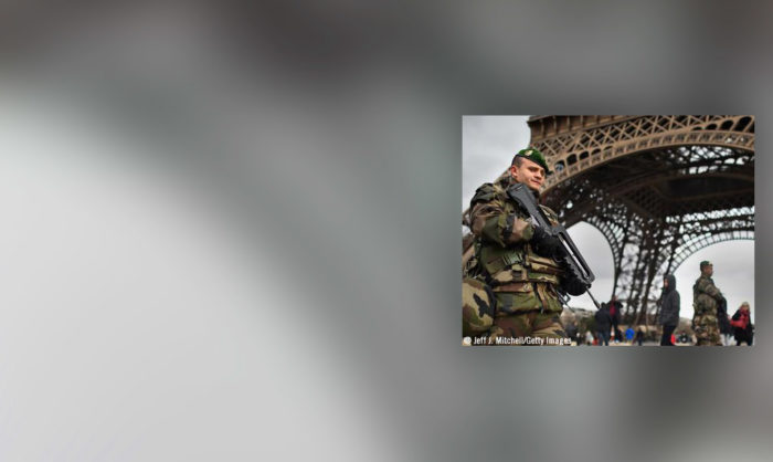 França enfrenta “prova de fogo” à liberdade de expressão com detenções após ataque ao <em>Charlie Hebdo</em>