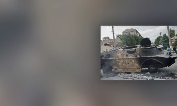 Morte de crianças bombardeadas no pátio de uma escola na Ucrânia tem de ser investigada