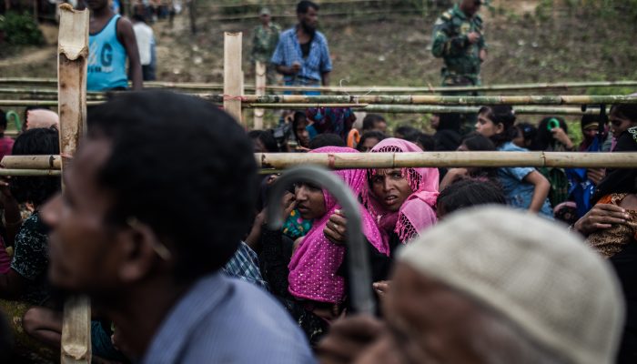 Crimes contra a humanidade em Myanmar para aterrorizar e forçar rohingya à fuga