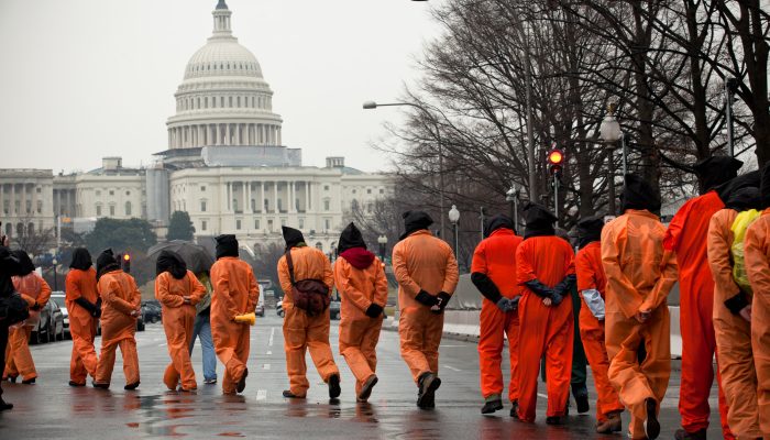 18 anos depois ainda lutamos pelo encerramento de Guantánamo