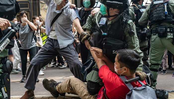 Hong Kong: Lei de segurança nacional pode transformar a cidade num estado policial