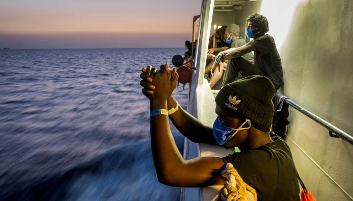 Malta: Táticas ilegais expõem refugiados e migrantes a sofrimento no Mediterrâneo Central