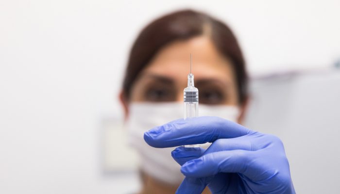 Uma vacina que nasce para todos: com grandes esperanças vêm grandes responsabilidades