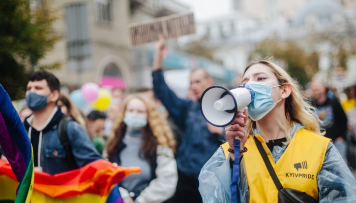 Relatório 2021: falsas promessas de uma recuperação justa da pandemia