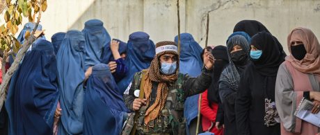 Fim às violações de direitos humanos no Afeganistão