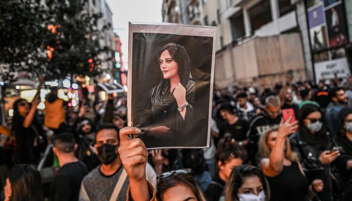 Europa: Homenagem a Mahsa Amini e ao Movimento ‘Mulher, Vida, Liberdade’