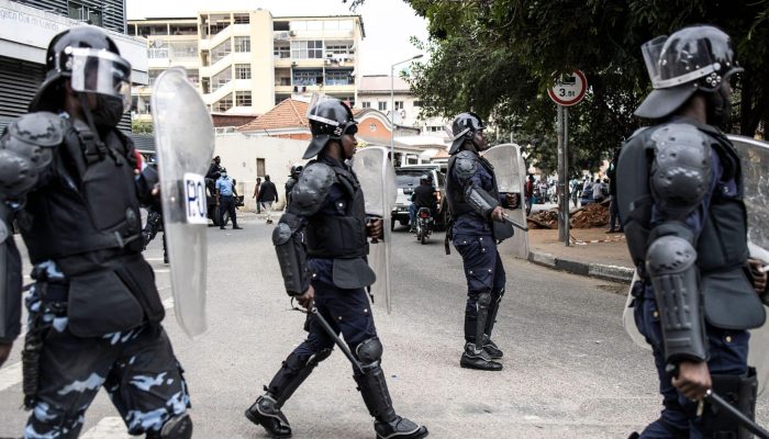 Angola: Visita do primeiro-ministro português deve abordar direitos humanos