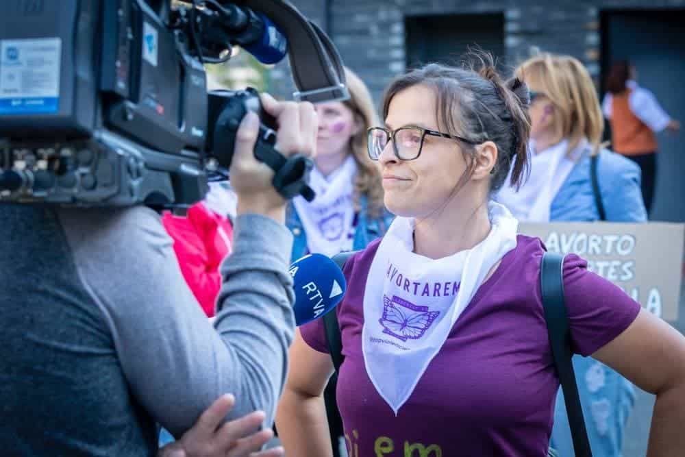 Vanessa Mendoza Cortes é uma defensora dos direitos humanos e presidente da Associacio Stop Violencies em Andorra. Foto © Associacio Stop Violencies