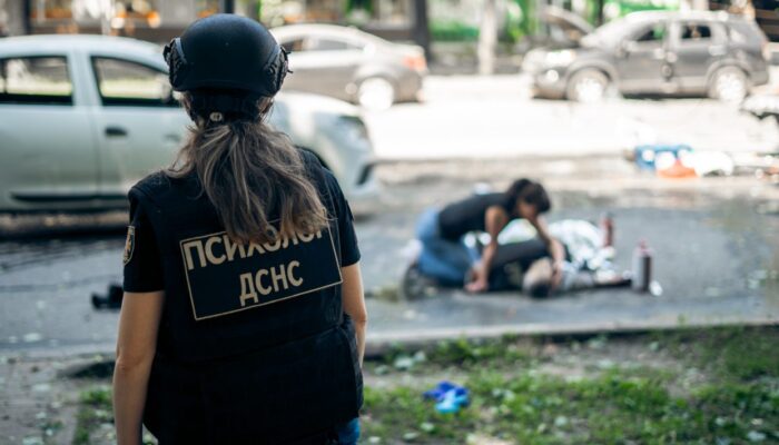 Ucrânia: Civis mortos em ataques indiscriminados na cidade de Sumy