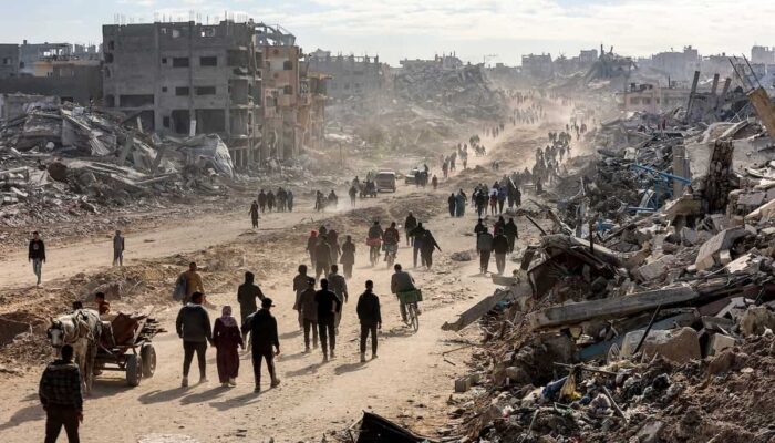 Gaza sob ataque: nova onda de deslocações em massa em condições desumanas
